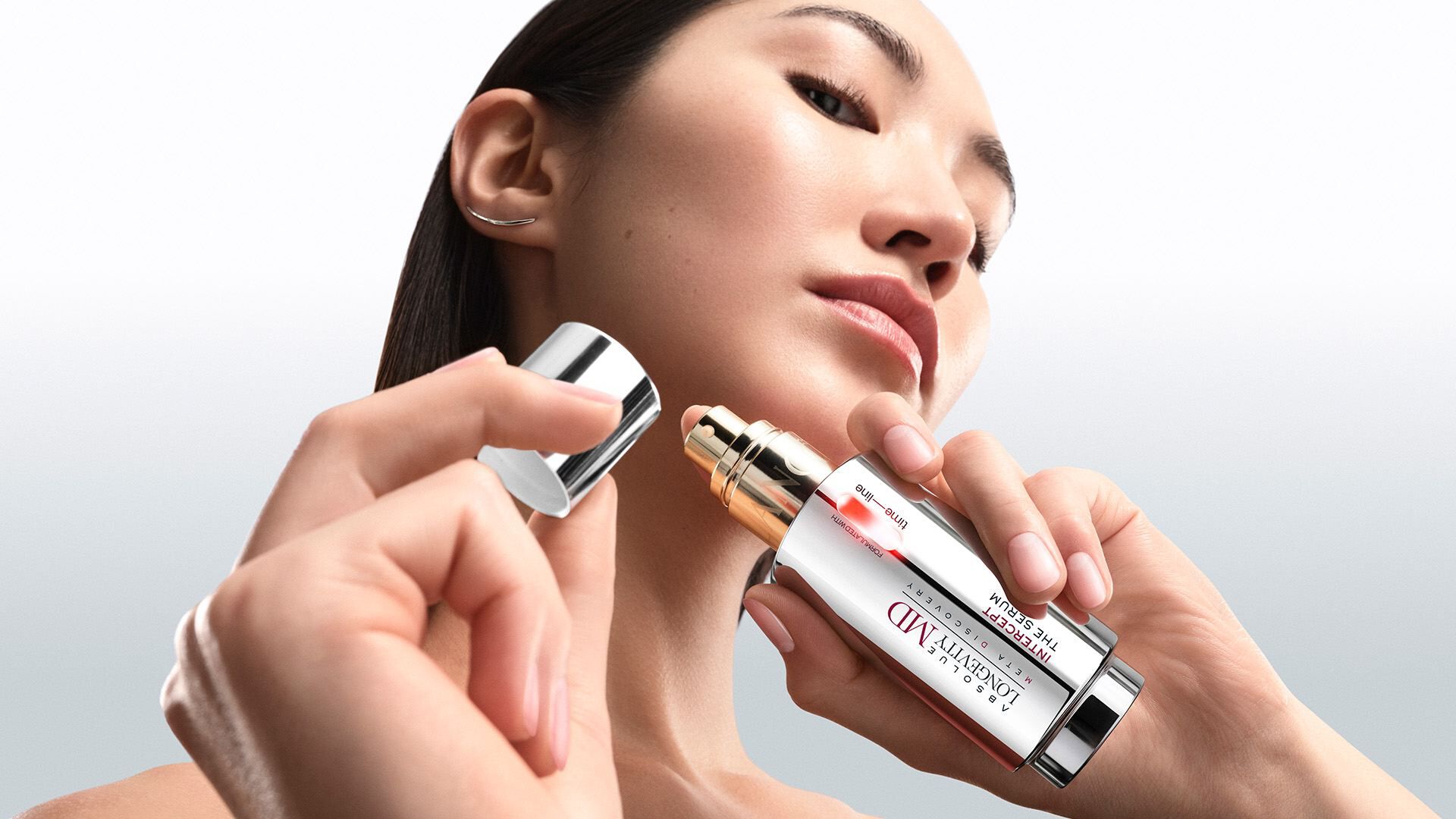 Woman with hydrated skin, demonstrating the benefits of skincare for dry and sensitive skin