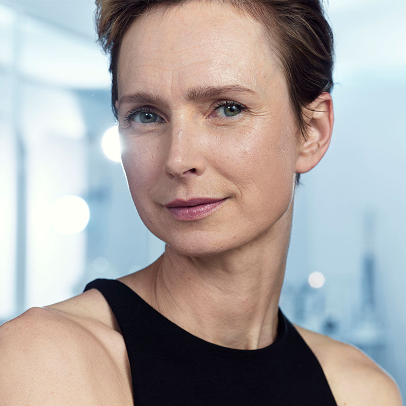 Peptides for matured skin