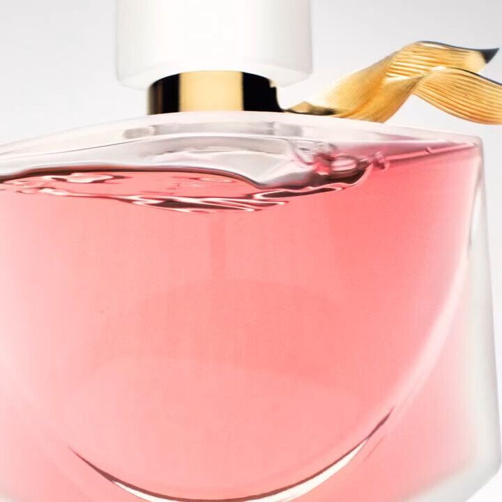 Placeholder bottle of la vie est belle