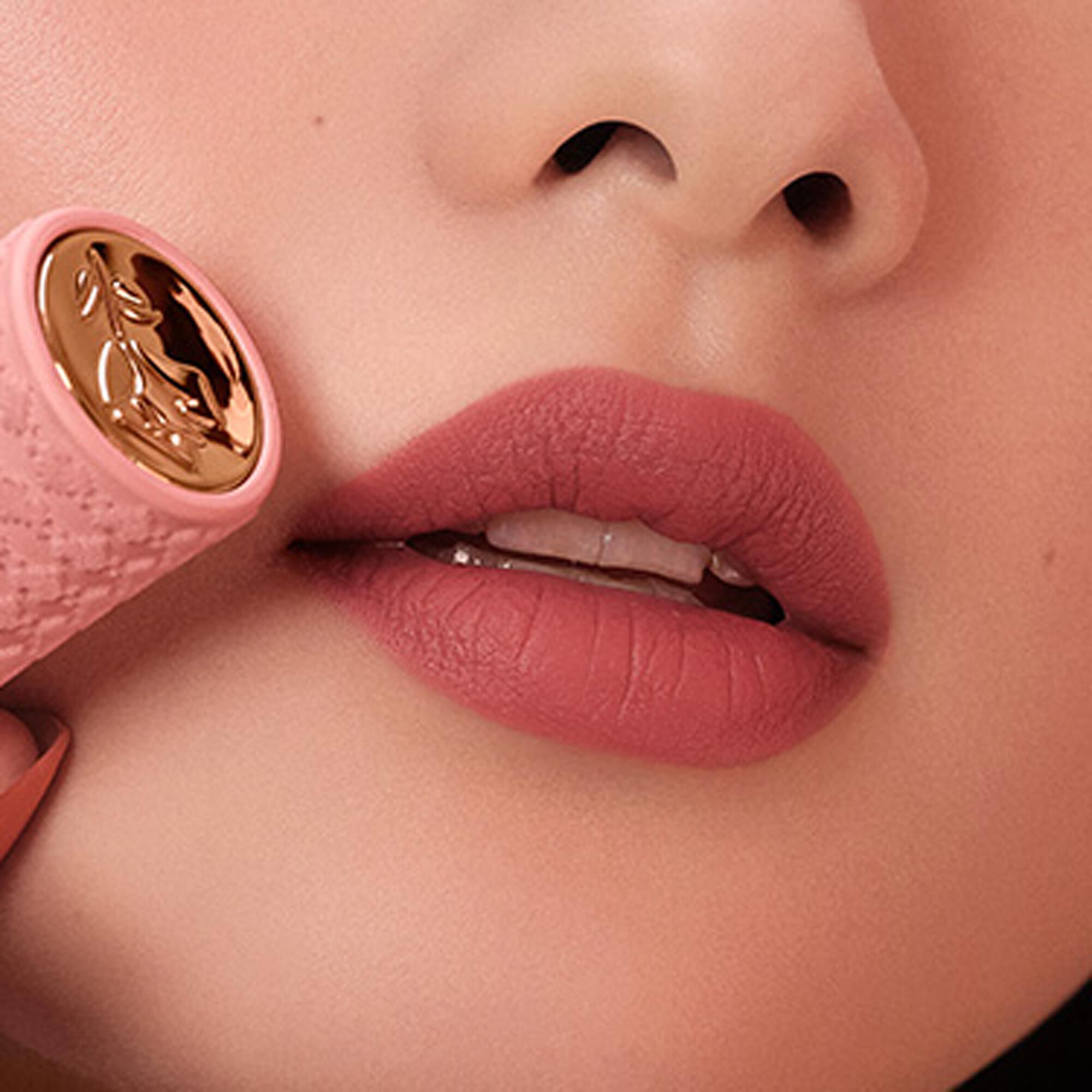 L'ABSOLU ROUGE DRAMA MATTE