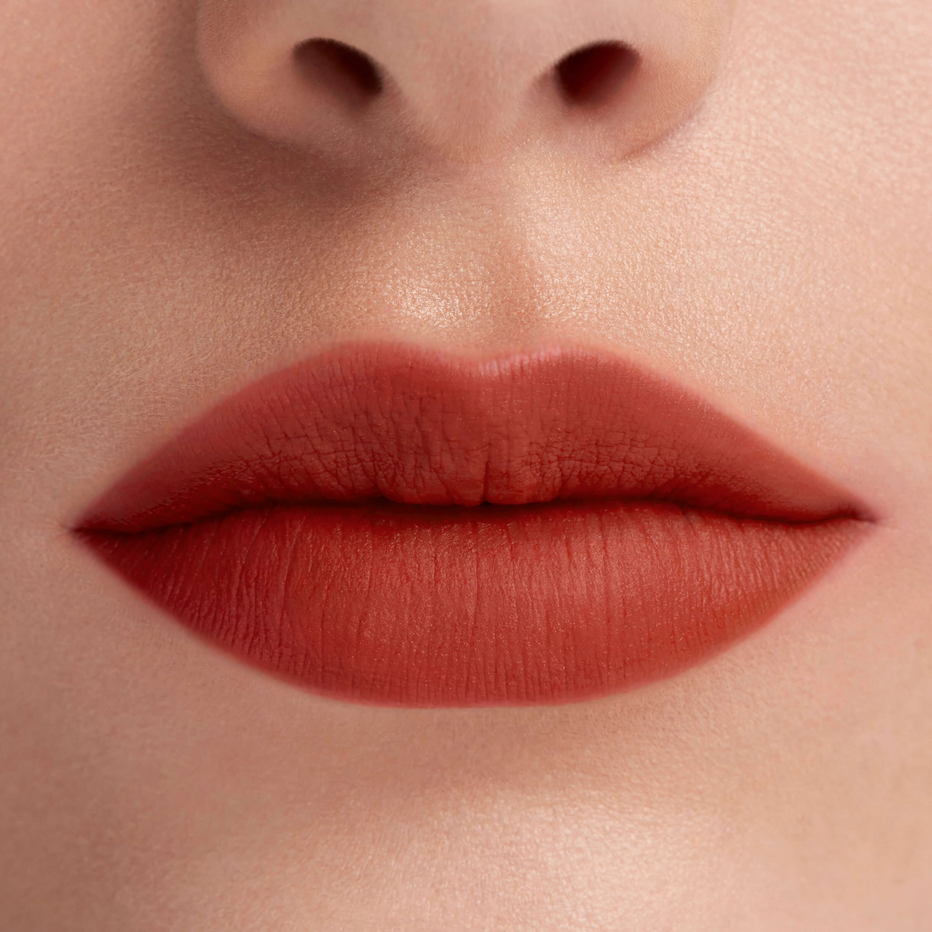 L'ABSOLU ROUGE INTIMATTE LIQUID
