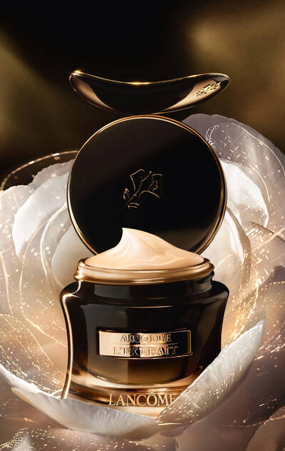 Lancome Absolue L'Extrait The Elixir Eye Treatment Face Petal tool